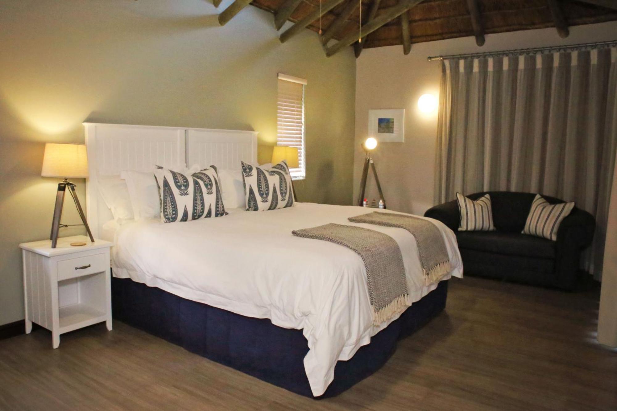 Little Rock Guesthouse Groot-Jongensfontein Oda fotoğraf
