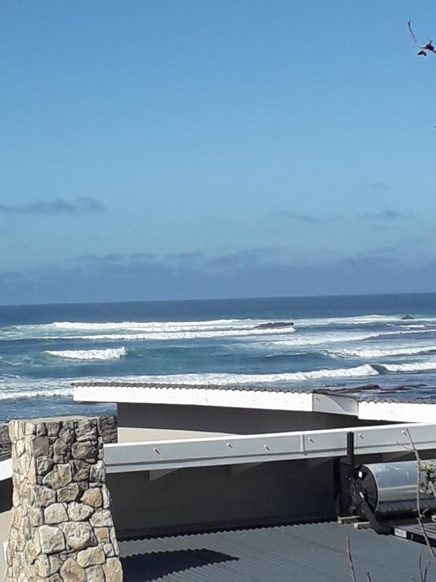 Little Rock Guesthouse Groot-Jongensfontein Oda fotoğraf